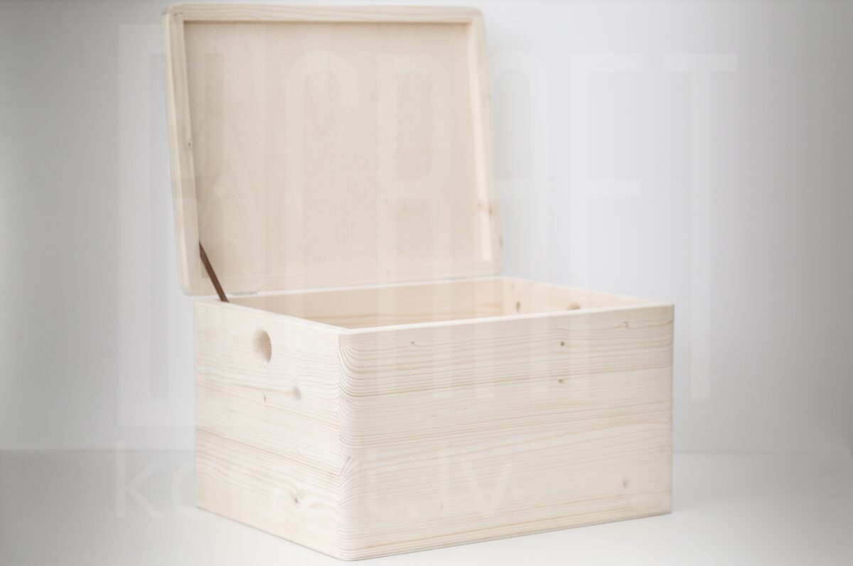 Wooden Box with Lid XL, 40x30x23cm